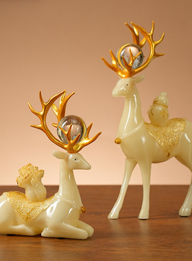 新款仿玉白鹿装饰品客厅房间电视柜简约玄关酒柜工艺品立体摆件