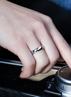 简约时尚情侣对戒宽版光面4mm素圈戒指钛钢男女18k金个性学生指环