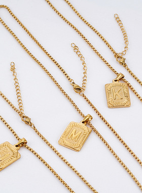 欧美男士18k方形不锈钢字母吊坠 嘻哈时尚英文女金色钛钢吊坠项链