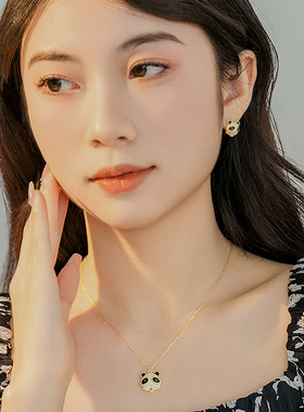 可爱熊猫精致迷你项链钛钢