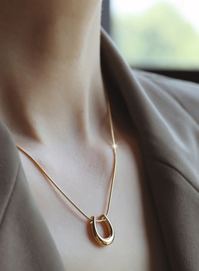 钛钢不褪色几何U型项链