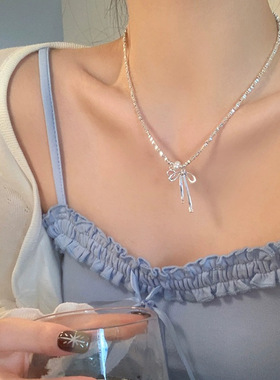 芭蕾风蝴蝶结珍珠项链