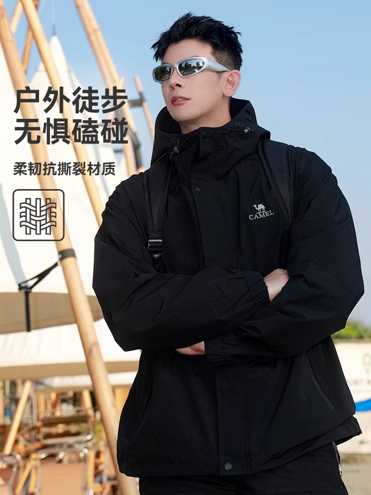  骆驼羽绒服羽绒服