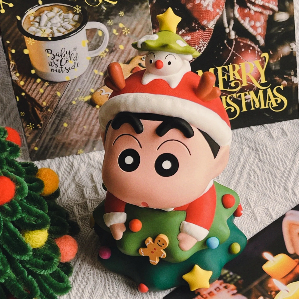 【拾壹】圣诞蜡笔小新手办圣诞树小新可爱公仔玩偶桌面摆件礼物,淘宝优惠券,粉丝福利购,淘宝优惠卷