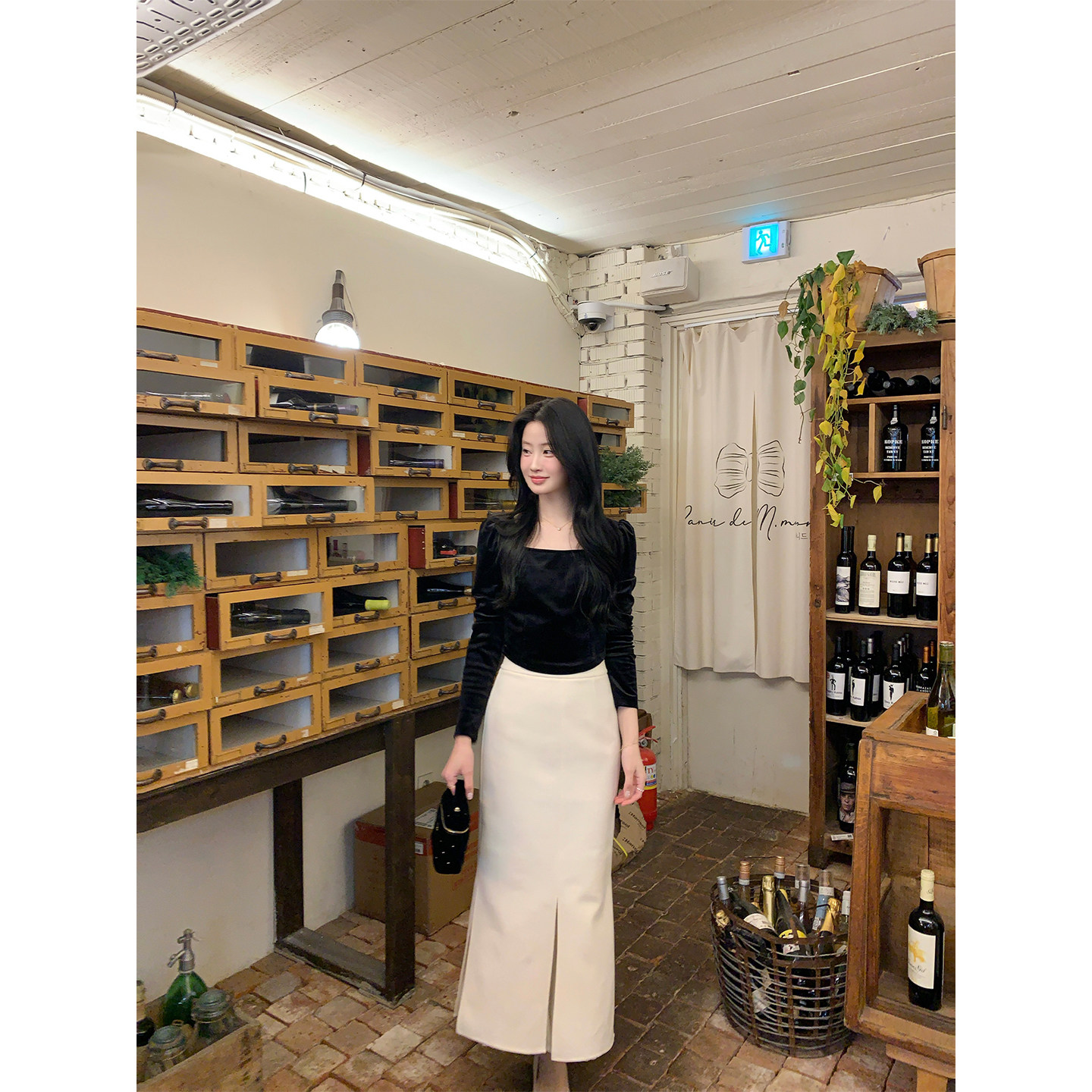 炸鸡欧尼JeJuna 心动剧场 轻奢光泽显瘦丝绒上衣气质毛呢半裙女,淘宝优惠券,粉丝福利购,淘宝优惠卷