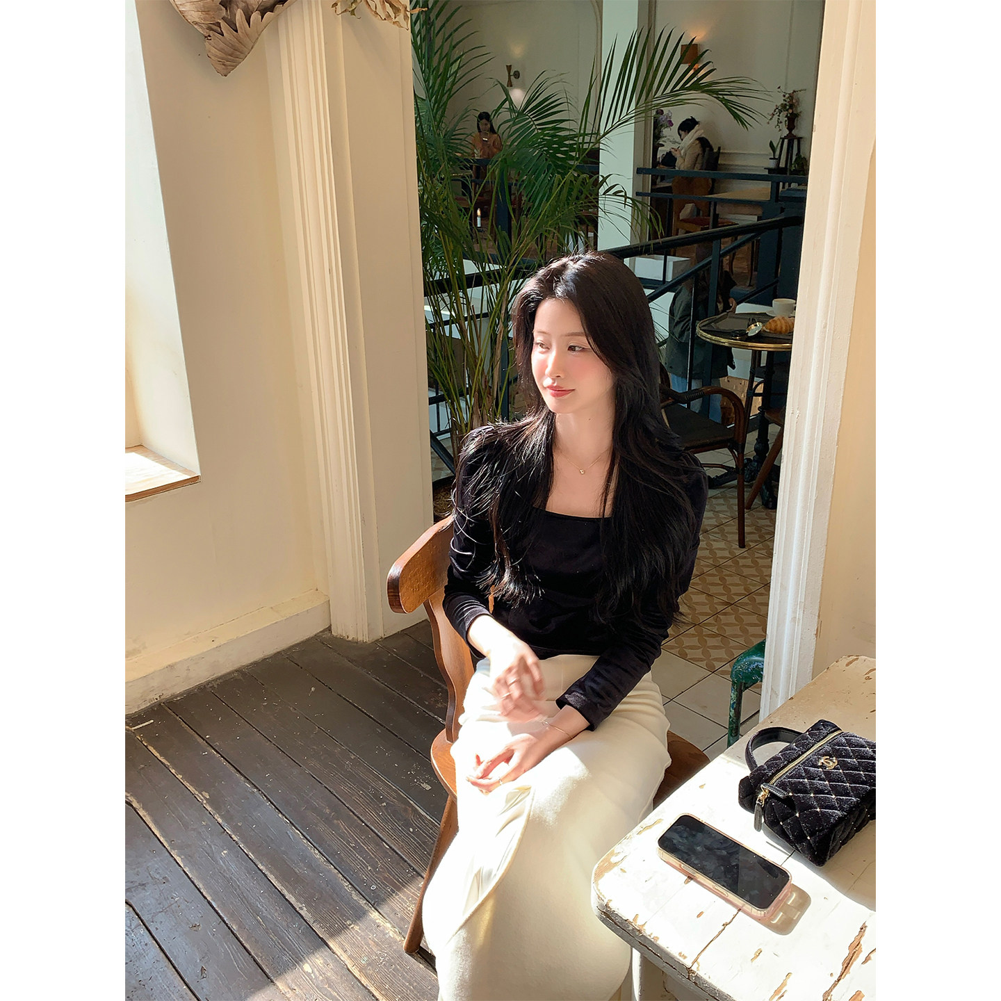 炸鸡欧尼JeJuna 心动剧场 轻奢光泽显瘦丝绒上衣气质毛呢半裙女,淘宝优惠券,粉丝福利购,淘宝优惠卷