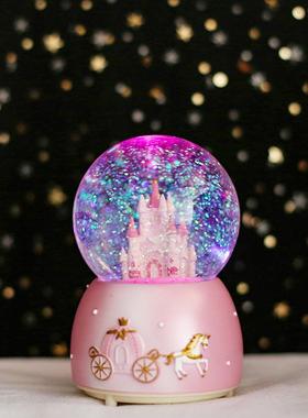 新款直销梦幻童话城堡自动飘雪音乐盒发光水晶球送女生情侣生日礼