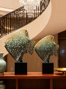 Spatio轻奢风镂空鱼形金属摆件