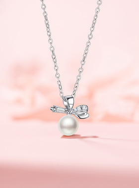 原创在逃公主系列仿珍珠蝴蝶结项链女款轻奢ins不锈钢锁骨链