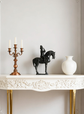 人物雕塑骑马摆件新中式复古样板房玄关茶几搭配软装马到成功装置
