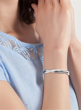 钻石之乡河南商丘新品银手镯女款闪沙开口爱交织手镯手环创a2765