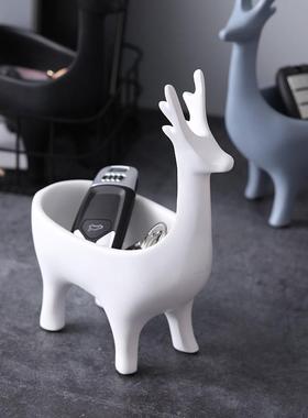 北欧鹿摆件装饰品首饰收纳盒创意女生房间化妆台床头柜桌面小摆设