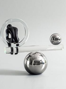 现代轻奢水晶平衡思考者摆件客厅柜陈设样板房售楼处书柜软装饰品