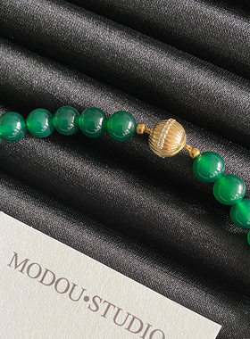 墨豆家 新中式显白绿玛瑙串珠项链轻奢小众饰品锁骨链磁吸扣颈链