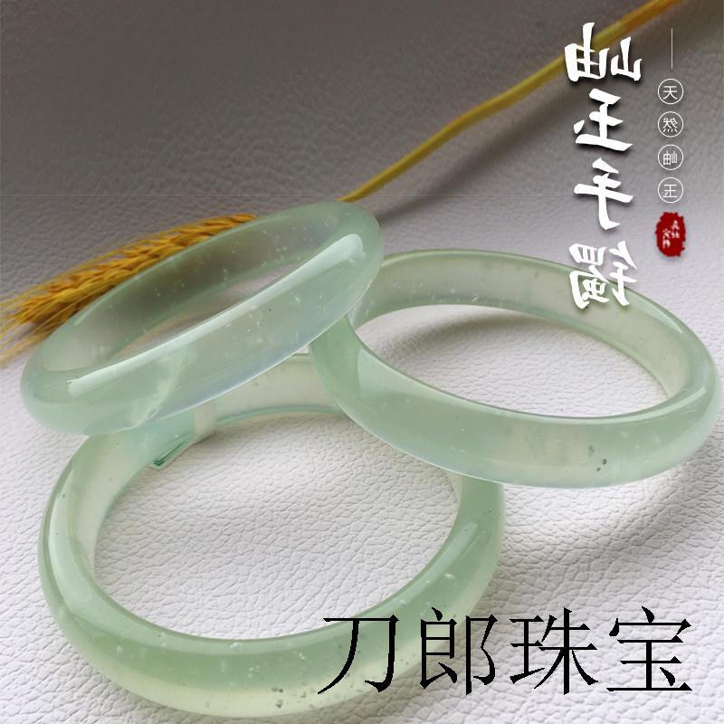 纯天然岫玉手镯釉玉湖水绿色蓝水冰种白冰起荧光玉镯子高品质证书 - 图1