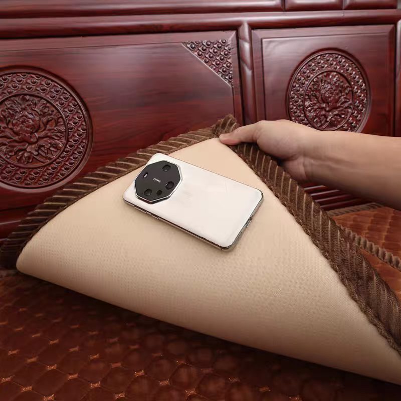 红木沙发坐垫加厚冬季实木椅子防滑坐垫椅垫新中式牛奶绒沙发坐垫