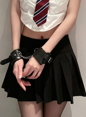 道具手铐毛绒pu皮革手铐剧本杀cos游戏手链加重情侣加厚脚铐男女