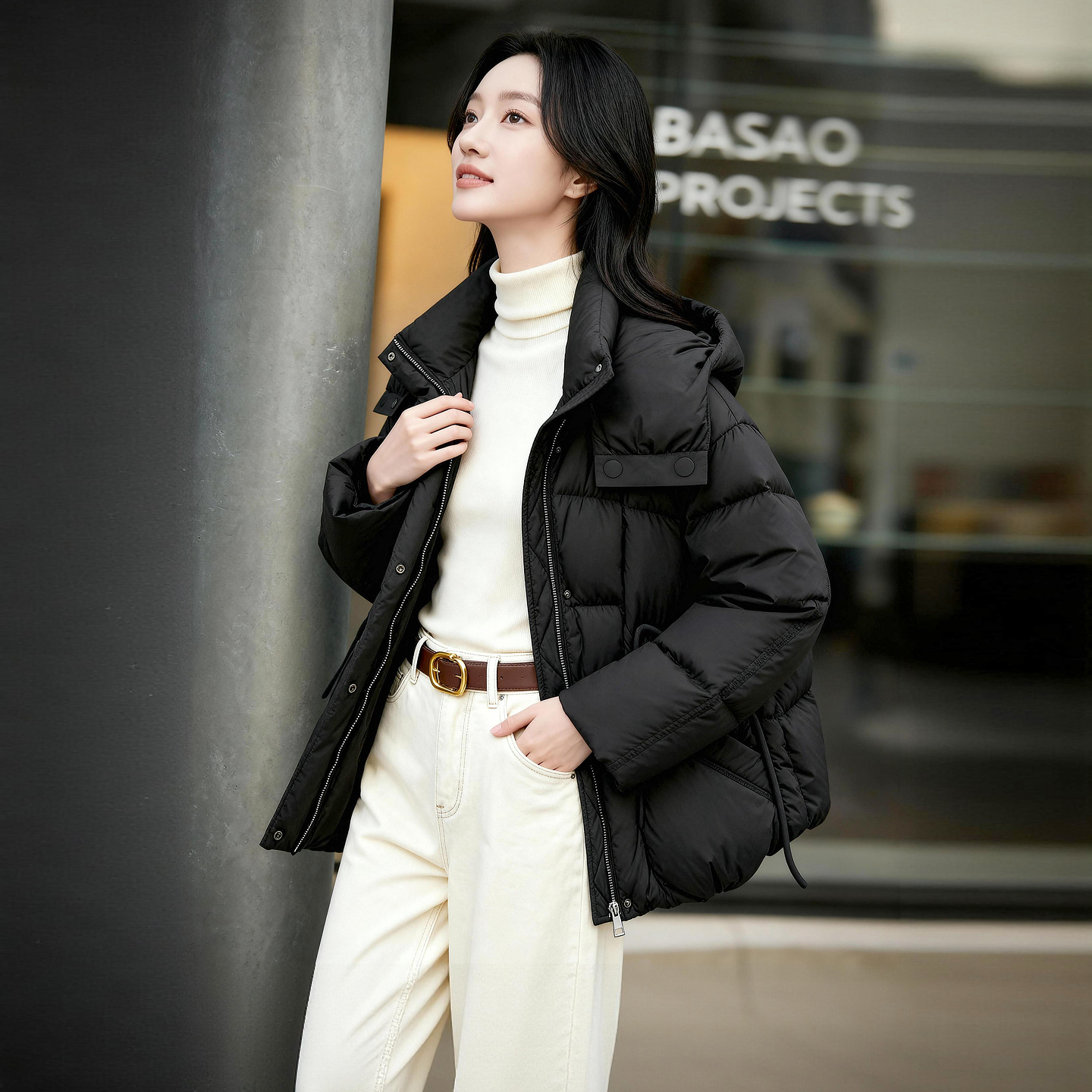 Basic House/百家好连帽泡芙羽绒服女保暖大口袋90白鸭绒短款外套 - 图1