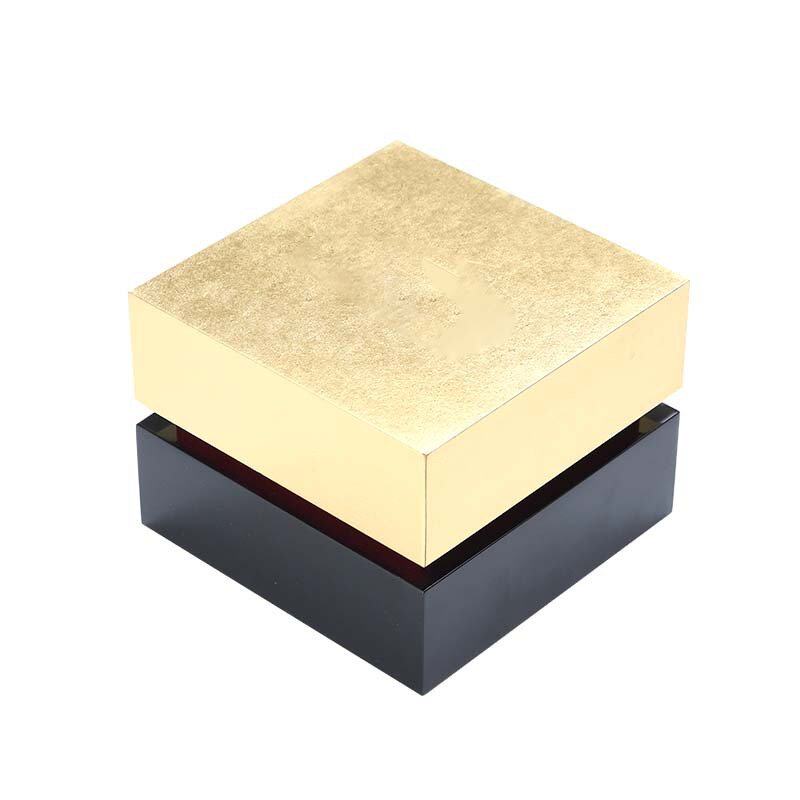 Customized black and gold contrast solid wood gift box ring storage box wooden jewelry gift box tea packaging special wooden box