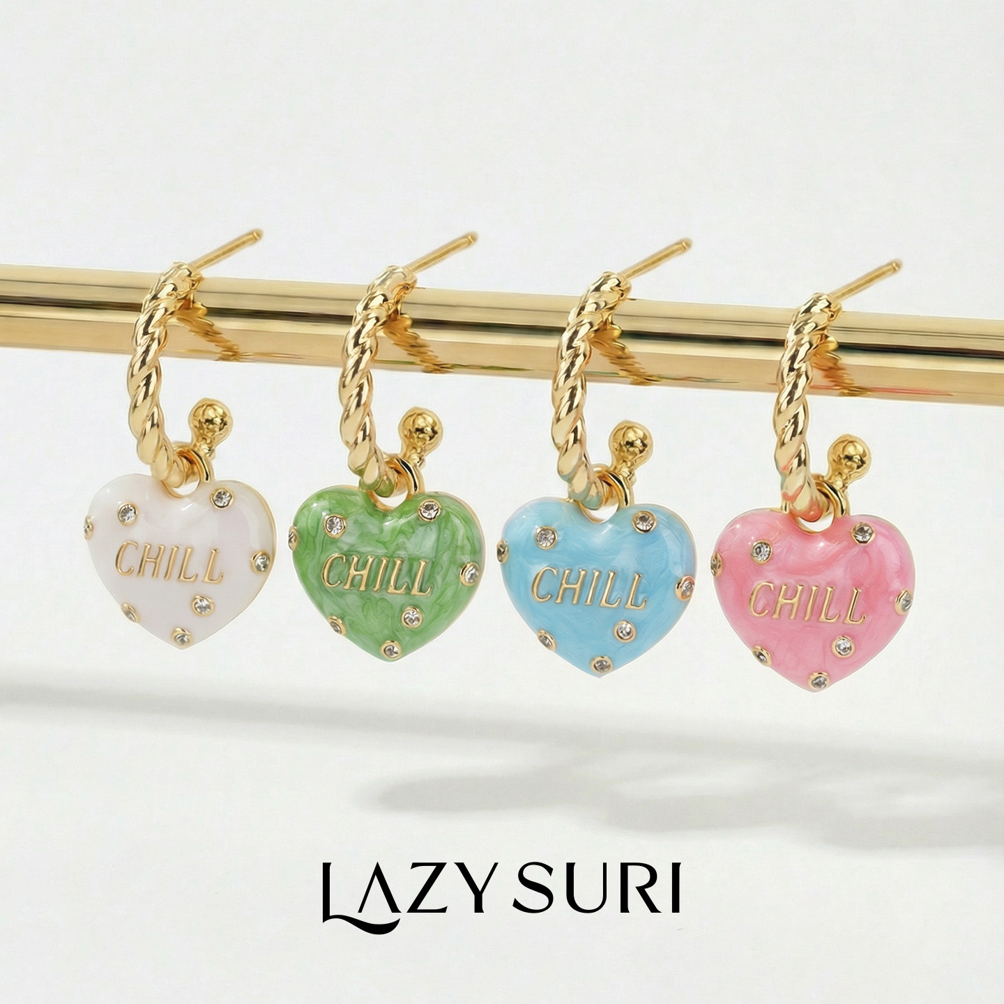 LAZYSURI懒苏芮字母双面两戴爱心