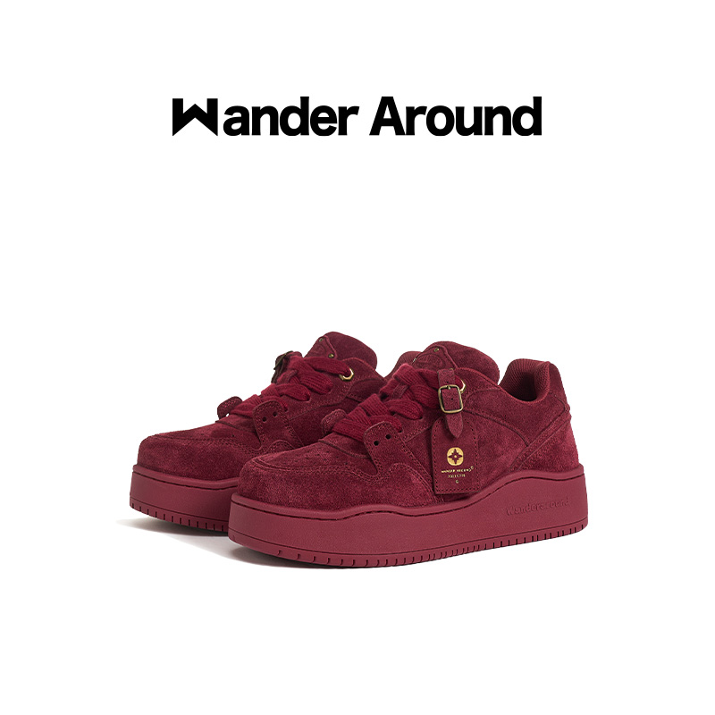 Wander around漫行秋冬新款安可拉红厚底增高低帮休闲板鞋女
