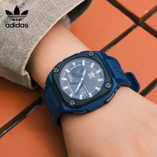 Adidas outdoor adventure waterproof watch