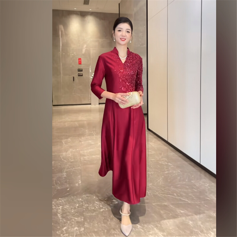 妈妈婚宴礼服香槟色2024新款喜婆婆婚宴装结婚大码显瘦婚礼连衣裙-图0