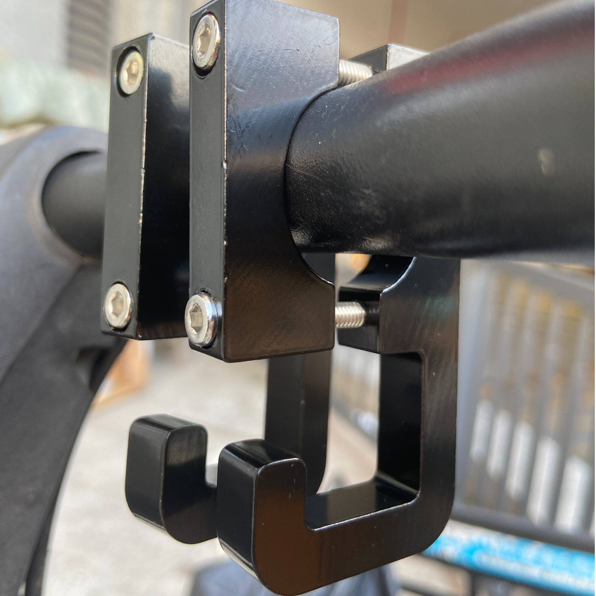 Electric vehicle metal hook thickened and super strong weighing