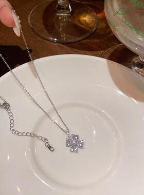 春夏超闪锆石花朵钛钢项链女轻奢