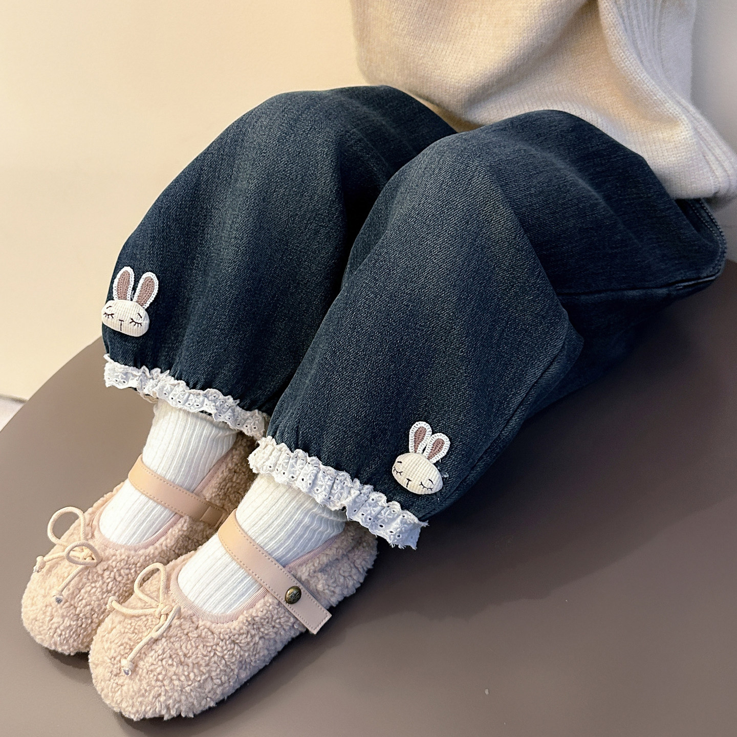 女童裤子2025秋冬新款加绒女童牛仔裤中小童超软百搭花边束脚裤,淘宝优惠券,粉丝福利购,淘宝优惠卷