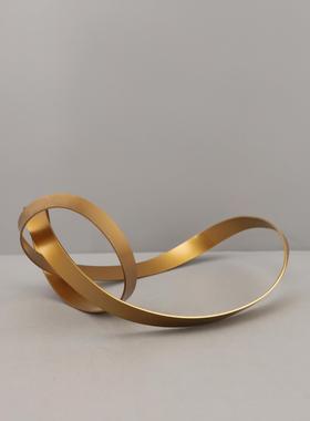 欧式轻奢几何金属缠绕艺术摆件客厅玄关酒店书房样板间家居装饰品