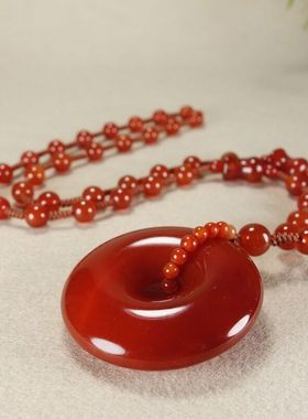 精品南红玛瑙平安扣玉石吊坠樱桃红色挂件项链百搭款男女情侣饰品