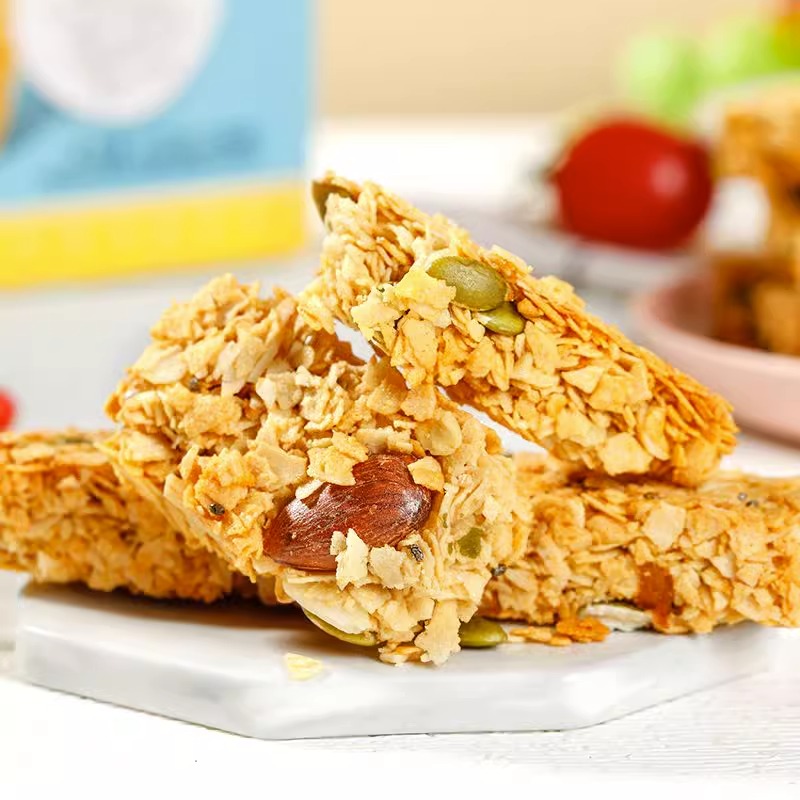 坚果燕麦酥能量棒蛋白棒压缩饼干低粗粮代餐饱腹脂肪健身的食品