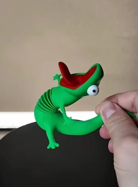 绿蜥蜴汤姆周边3d打印河狸变身计划弹簧解压玩具桌面搞笑摆件礼物