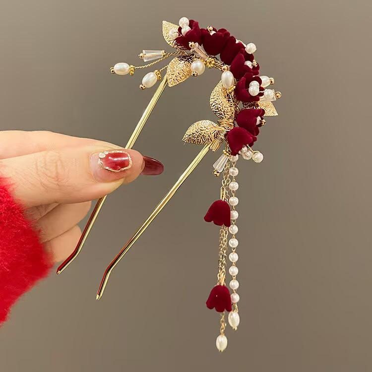 订婚发饰敬酒服头饰马面裙发簪女订婚新娘红色u型发夹新中式旗袍,淘宝优惠券,粉丝福利购,淘宝优惠卷