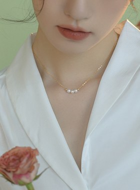项链2024新款女锁骨链淡水珍珠简约轻奢小众设计感极简微笑妈妈款