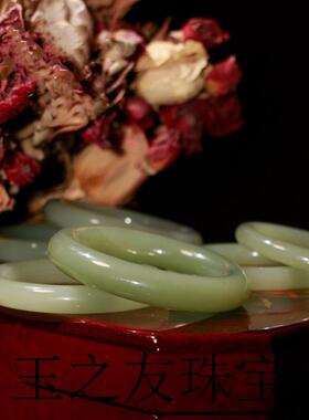 高端新疆和田玉青玉手镯茶晴玉手镯晴水玉镯子深绿旺夫圆条玉手镯