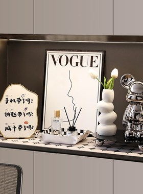 现代轻奢入户玄关摆件家居饰品餐边柜客厅钥匙收纳高级感软装布置