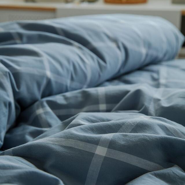 Bedding sheets and quilt covers for beds for school students dormitories, cotton pillowcases, wash cotton A three-piece set season