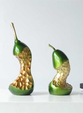 现代简约创意树脂缺口梨子t摆件样板房售楼处桌面玄关茶几软装饰