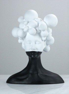 极简现代树脂妙手连珠手掌雕塑样板间创意金属泡R泡球艺术家居装