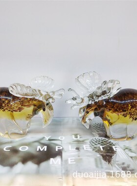 创意手工c玻璃动物驯鹿摆件现代简约家居软装高档会所酒店软装工