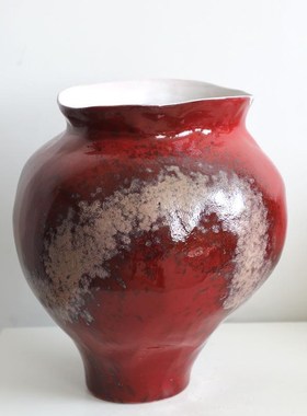 Atpeun红色圆形陶瓷花瓶现代中国风客厅插花样Q板间民宿入口大厅