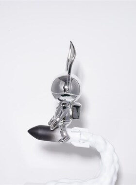 卡通火箭太空e宇航兔摆件前台玄关客厅酒柜电视柜手办家居装饰摆