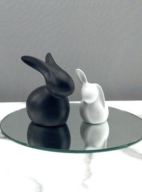 摆件品创意可爱女孩礼物小t家居装饰生日卧室结婚摆设北欧少女女