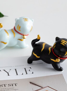 新品新品陶瓷创意可爱虎子摆件桌面装G饰简约现代笔架家居饰品茶