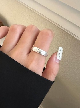 极速个性戒指2023纯银小众设计笑脸开J口时尚气质百搭ins戒指