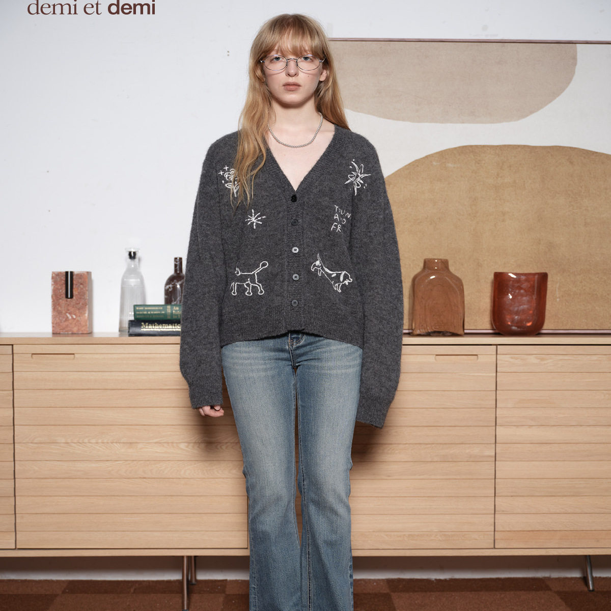 demi et demiEveryday is a Sunday星星和小狗刺绣V领针织开衫 - 图2