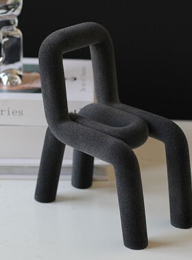 网红工艺品摆件样板间绒面装饰品现代几何造型酒Z店创意凳子