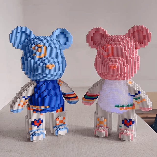 Internet celebrity violent bear handmade building blocks Qianqian